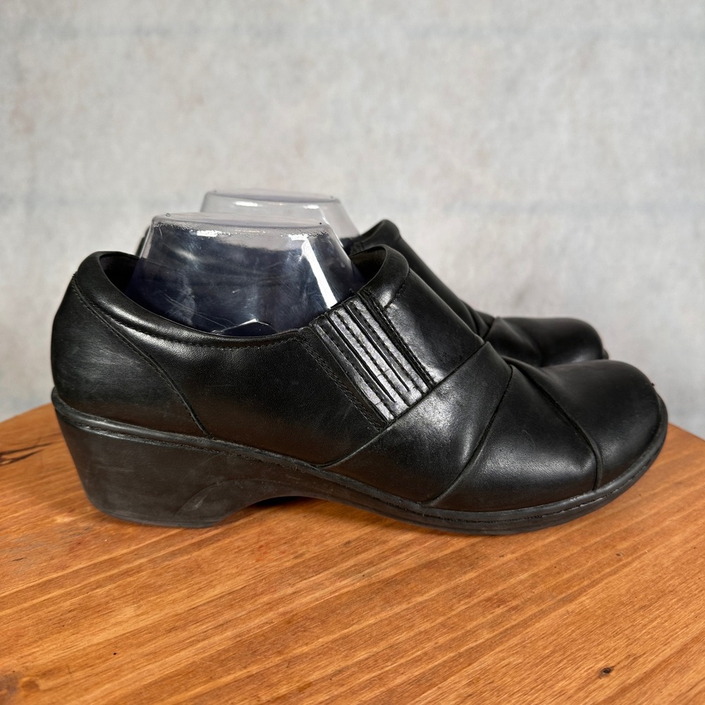 Clarks Leather Ankle Booties Women Size 10 Black Good Pleated Wedge Zip 26108788 - Picture 5 of 14